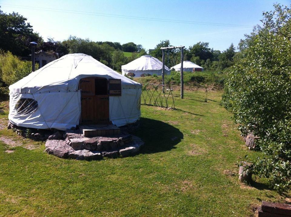 Whitegate  Inch Hideaway Eco Camping מראה חיצוני תמונה