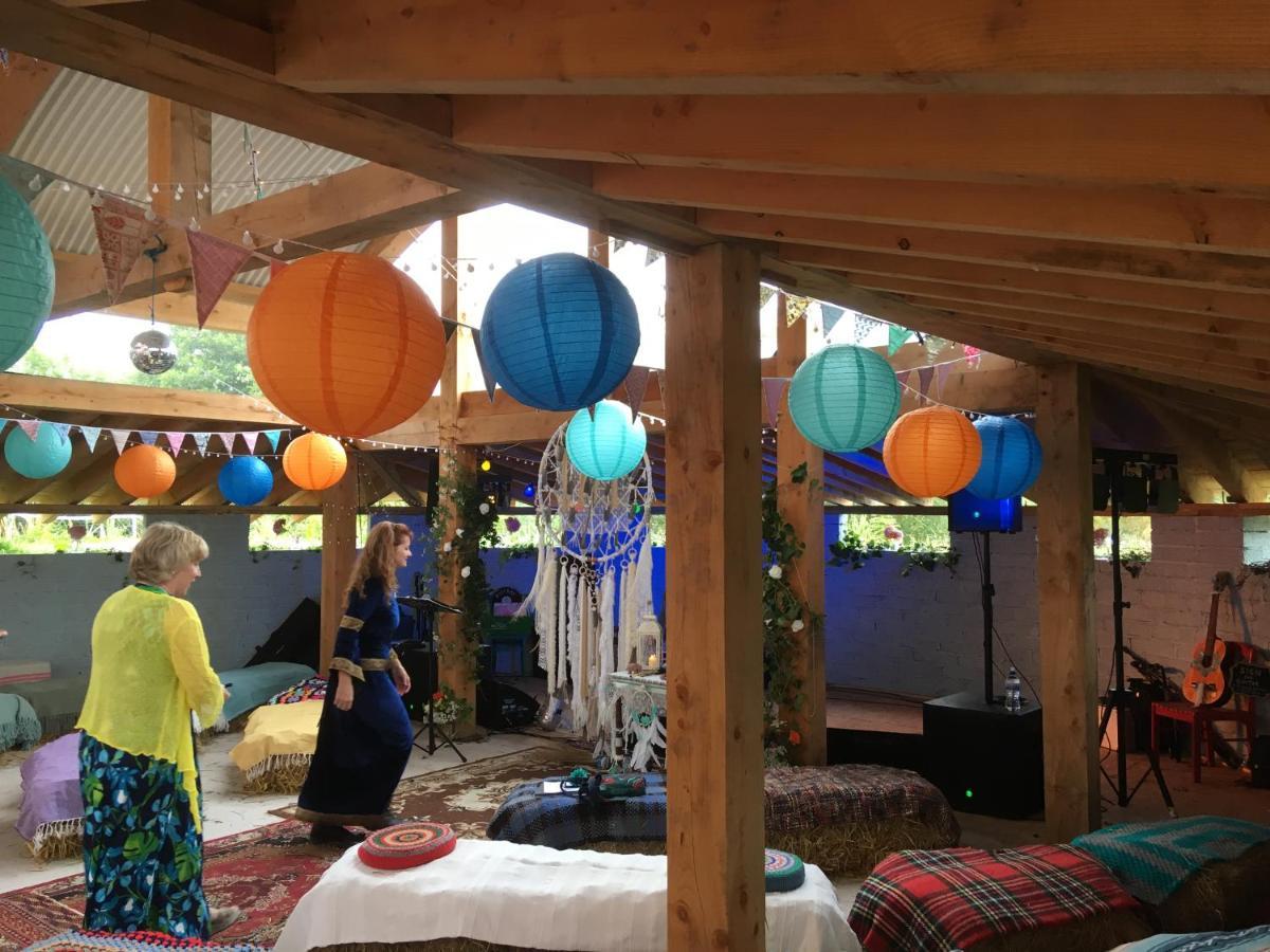 Whitegate  Inch Hideaway Eco Camping מראה חיצוני תמונה